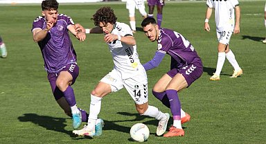 Trendyol 1. Lig: Ankara Keçiörengücü: 2 - Sakaryaspor: 3