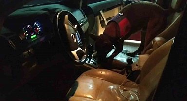 Adana'dan Aksaray'a uyuşturucu getiren 2 kişi tutuklandı