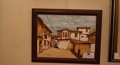 Ahşap yakma sanatının son temsilcilerinden Eroğlu, Ankara'da sergi açtı