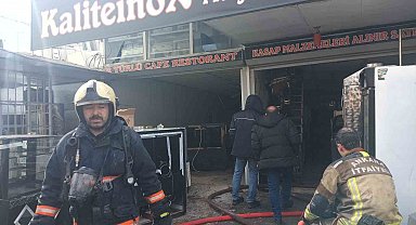 Ankara'da mobilya dükkanında yangın