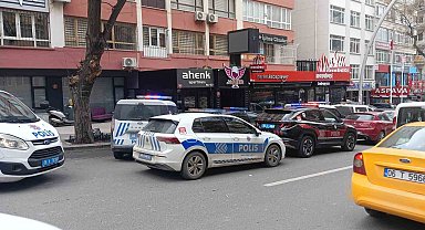 Arkadaşını bıçaklayıp 4. kattan atlayan şahıs ağır yaralandı