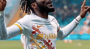 Attamah ilk golünü attı