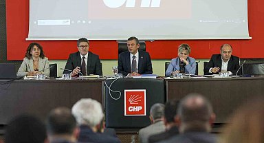 CHP Parti Meclisi'nde ön seçim için MYK'ya yetki verildi