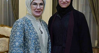 Emine Erdoğan, Suriye Cumhurbaşkanı Şara'nın eşi Latife El Durubi'yi ağırladı