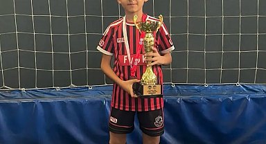 FYSK yeni yıldızlar çıkarmaya devam ediyor