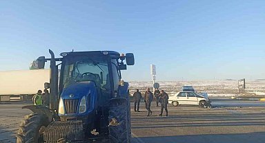 Karapınar'da traktör ile otomobil çarpıştı: 1 yaralı