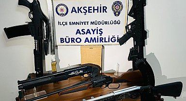 Konya'da iş yerinden cephanelik çıktı