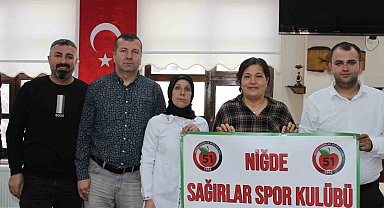 Niğde Sağırlar Spor Kulübü Derneği'nde Mücayip Yıldırım güven tazeledi