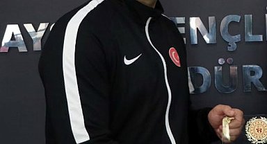 Yunus Emre Sayan'a milli görev