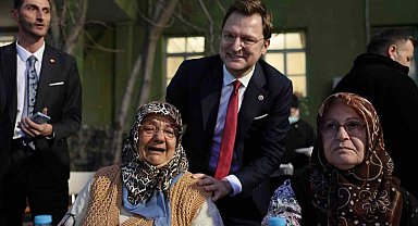 AK Parti Sağlık Politikaları Başkanı Yerebakan, hasta ve hasta yakınlarıyla iftarda bir araya geldi