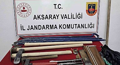 Aksaray'da kaçak kazı yapan 5 şahıs suçüstü yakalandı