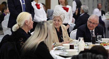 Bakan Güler: "Terör örgütü derhâl ve koşulsuz olarak silahlarını teslim etmelidir"