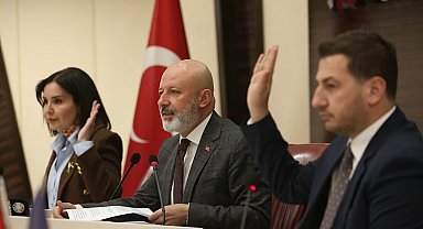 Başkan Çolakbayrakdar, "Dualarımız ve desteklerimiz gazzeli kardeşlerimizle"