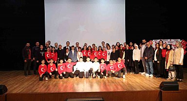 Başkan Özdoğan: "İstiklal Marşımız milletimizin hürriyet meşalesidir"