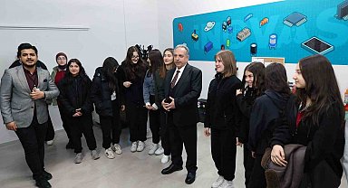 Başkan Yalçın: "Bilim ve teknolojide gençlerimizden daha zekileri yok"