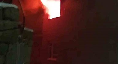 Elektrikli battaniyeden çıkan yangın korkuttu