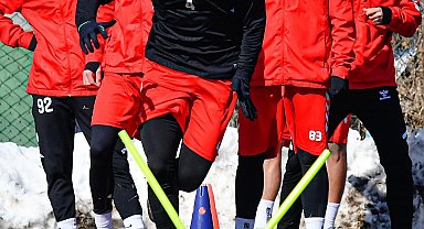 Erciyes 38 FK galibiyet arayışında