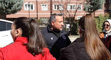 Gençlerbirliği'nin kızlarından anlamlı maç