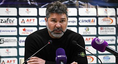 Hakan Kutlu: "1. Lig'de maç yöneten hakem, Şampiyonlar Ligi'nde maç yöneten hakemin kararına uymuyor"