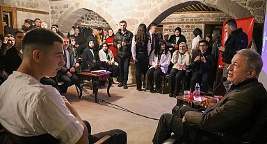 Hulusi Akar, Mektep Melikgazi'de tecrübelerini paylaştı