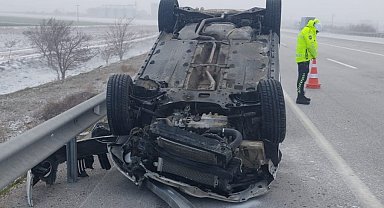 Karapınar'da otomobil takla attı: 1 yaralı