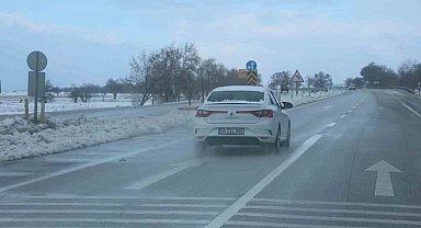 Karlı ve buzlu yollarda uzmanlardan basit önemlerle kazaları en aza indirecek uyarılar