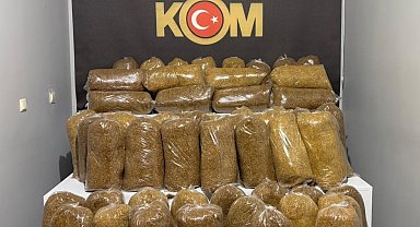 Niğde'de kaçak tütün operasyonu: 2 kişi tutuklandı