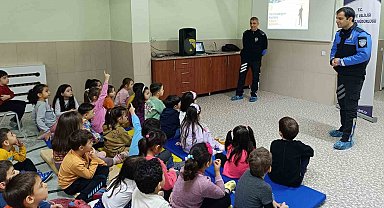 Niğde'de öğrencilere temel güvenlik eğitimi verildi