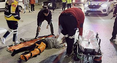 Otomobilin çarptığı kadın ağır yaralandı