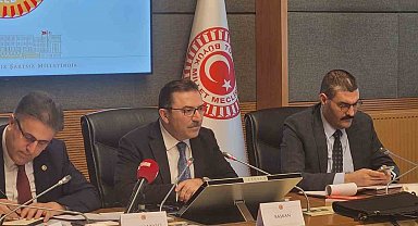 Rehberlik ve Teftiş Başkanı Aktürk: "Yangın merdivenlerine ulaşımı sağlayan kaçış yolu kapılarının yangına dayanıklı olmadığı anlaşıldı"