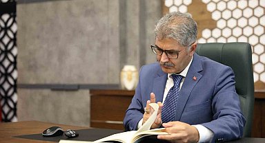 Vali Çelik'in kaleminden Niğdeli Ebubekir Hazım Tepeyran