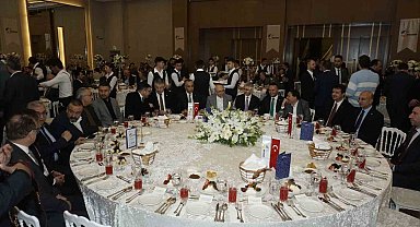 Vali Çiçek: "Bu şehrin sokaklarında yürürken sanki bin yıl öteden Alaeddin Keykubat çıkacak ve "haydi çalışmaya devam" diyecek gibi görünüyor"