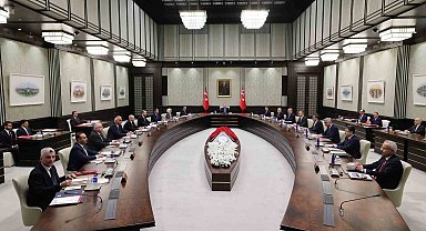 Cumhurbaşkanlığı Kabinesi, Cumhurbaşkanı Recep Tayyip Erdoğan başkanlığında Cumhurbaşkanlığı Külliyesi'nde toplandı.