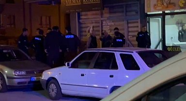 Eşinin boğazından bıçakladığı kadın yaralandı