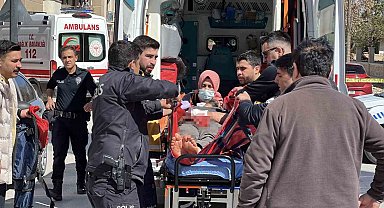 Karısını bıçakla yaralayıp kendini bıçaklayan kocadan 'Bir anlık olay' savunması