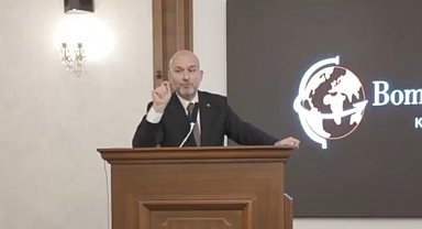 Süleyman Soylu'dan Özgür Özel'e: "Siyaset zorbası Özgür Özel"