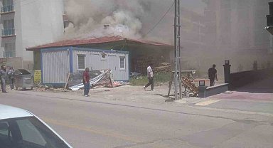 Ankara'da müstakil evde yangın