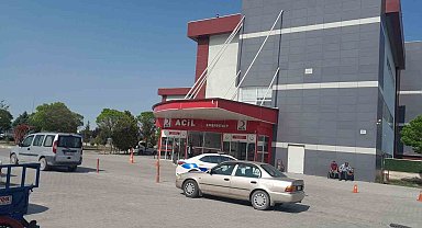 Ayağı makineye sıkışan işçi yaralandı