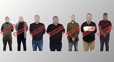 Bakan Yerlikaya duyurdu: "Yurtdışında uluslararası seviyede aranan 7 suçlu yakalanarak Türkiye'ye iade edildi"