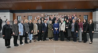 Başkan Büyükkılıç, kadınlarla Kayseri Mutfağı'nda buluştu