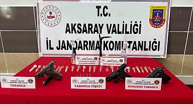 Jandarmanın operasyonunda uyuşturucu ve tabancalar ele geçirildi