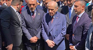 MHP Lideri Bahçeli, Ülkücü Şehitler Anıtı'nı ziyaret etti