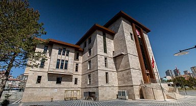 Niğde Valiliği'nden izinsiz yardım toplamaya karşı uyarı