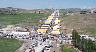 Ankara'da kurban kesim alanındaki yoğunluk havadan görüntülendi