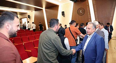 Başkan Yalçın personelle bayramlaştı