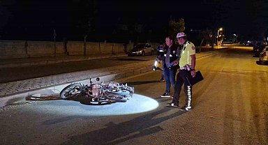 Karaman'da refüje çarpan motosikletteki 2 kişi ağır yaralandı