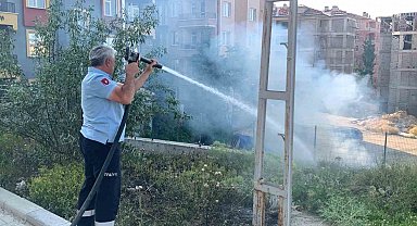 Karaman'daki ot yangını evlere sıçramadan söndürüldü