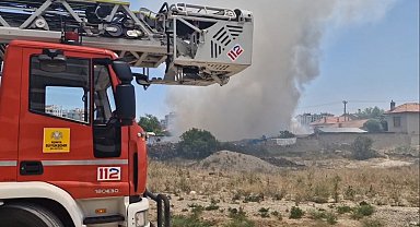 Konya'da metruk binada yangın paniği