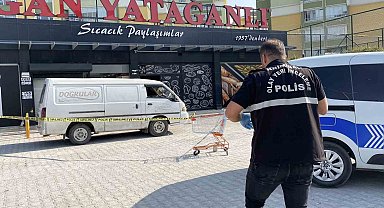 Önce tokalaştı sonra bacaklarından vurdu