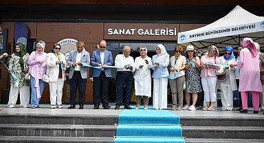 Başkan Büyükkılıç, KAYMEK Yılsonu Sergisi'ni açtı